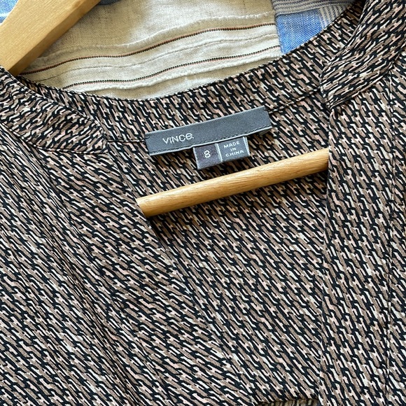 Vince silk dress size 8 - Picture 4 of 5